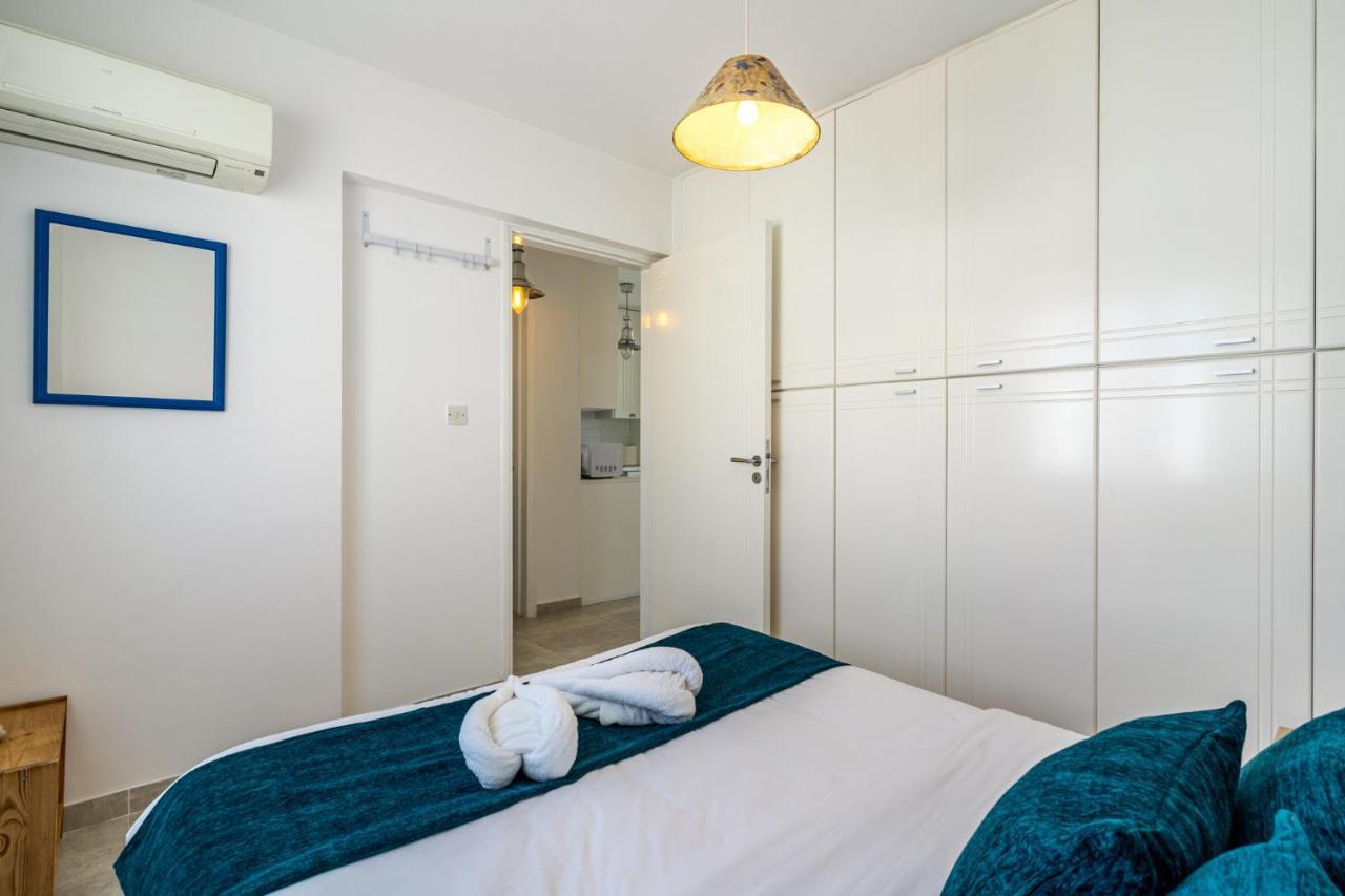 1- Bedroom Apartment near Meneou Beach Larnaca Buitenkant foto
